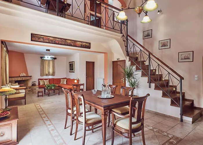Kanalos - Family With Private Pool & Stunning Views, By Zantewize Villa Kalamákion