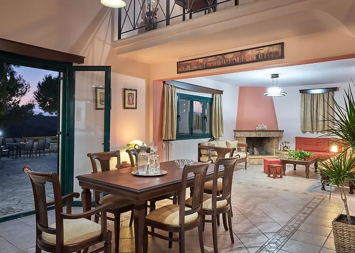 Villa Kanalos - Family With Private Pool & Stunning Views, By Zantewize *