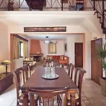 Kanalos - Family With Private Pool & Stunning Views, By Zantewize *